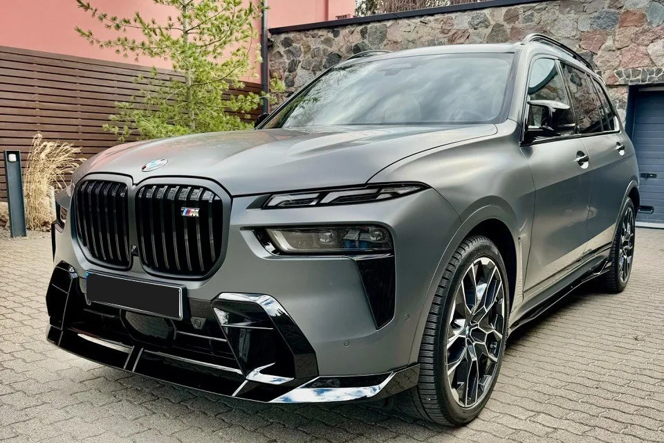 Обновление и фейслифт BMW X7 60i от LARTE Design для владельца из Владивостока