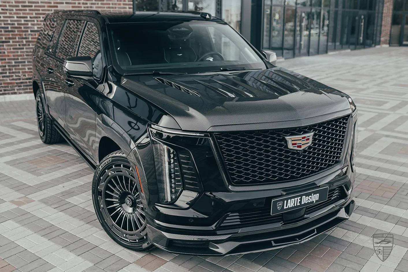 Обновлённый Cadillac Escalade 600 с люксовым преображением Escalade 600 2026 — эксклюзивная сборка с премиум-тюнингом и widebody