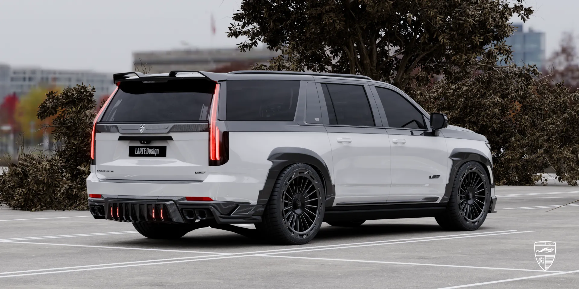 Вид сзади Escalade‑V с диффузором и выхлопной системой: спортивный облик кормы и намёк на динамику