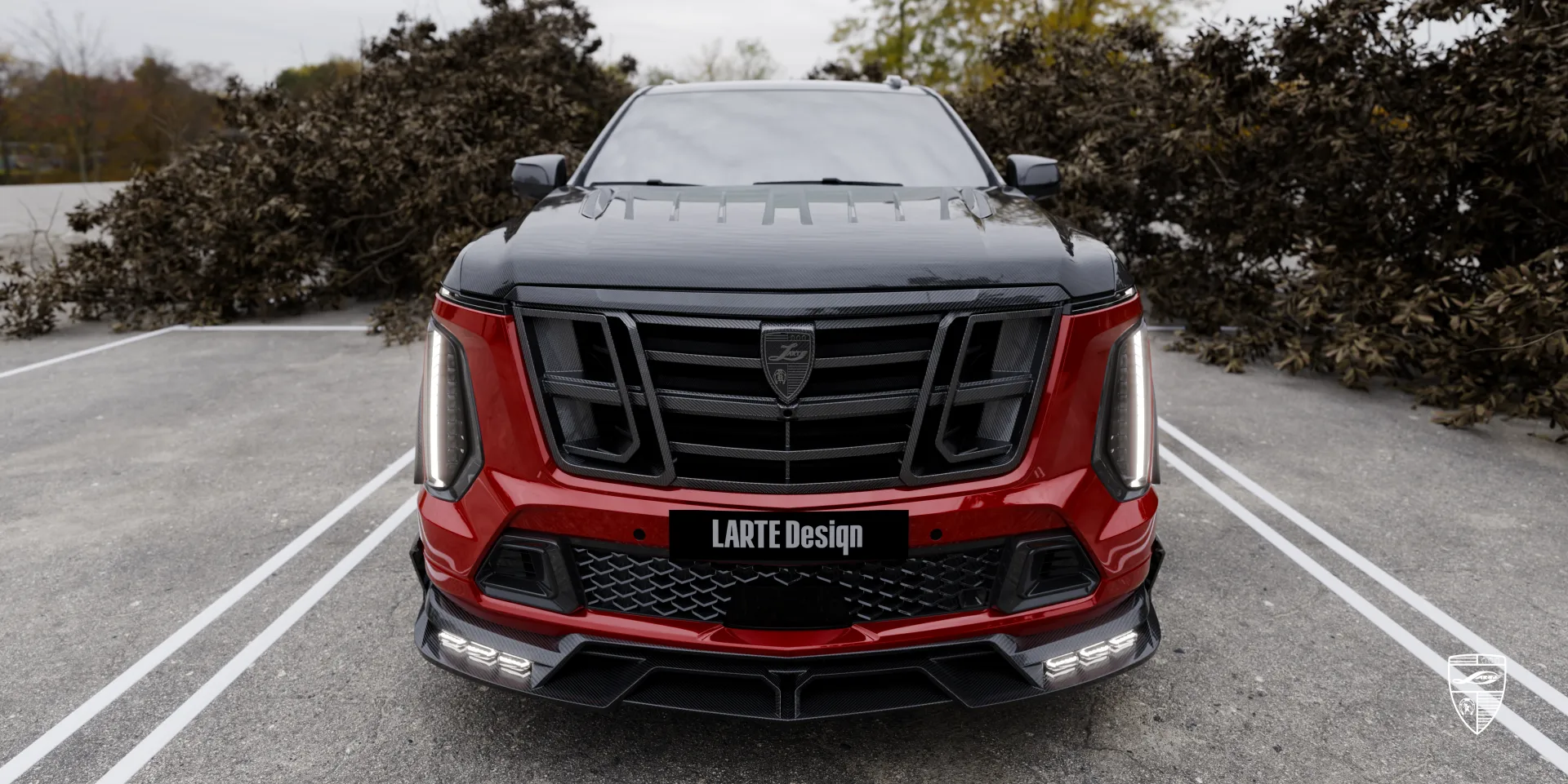 Обвес переднего бампера Cadillac Escalade V: выразительные воздухозаборники и расширители арок