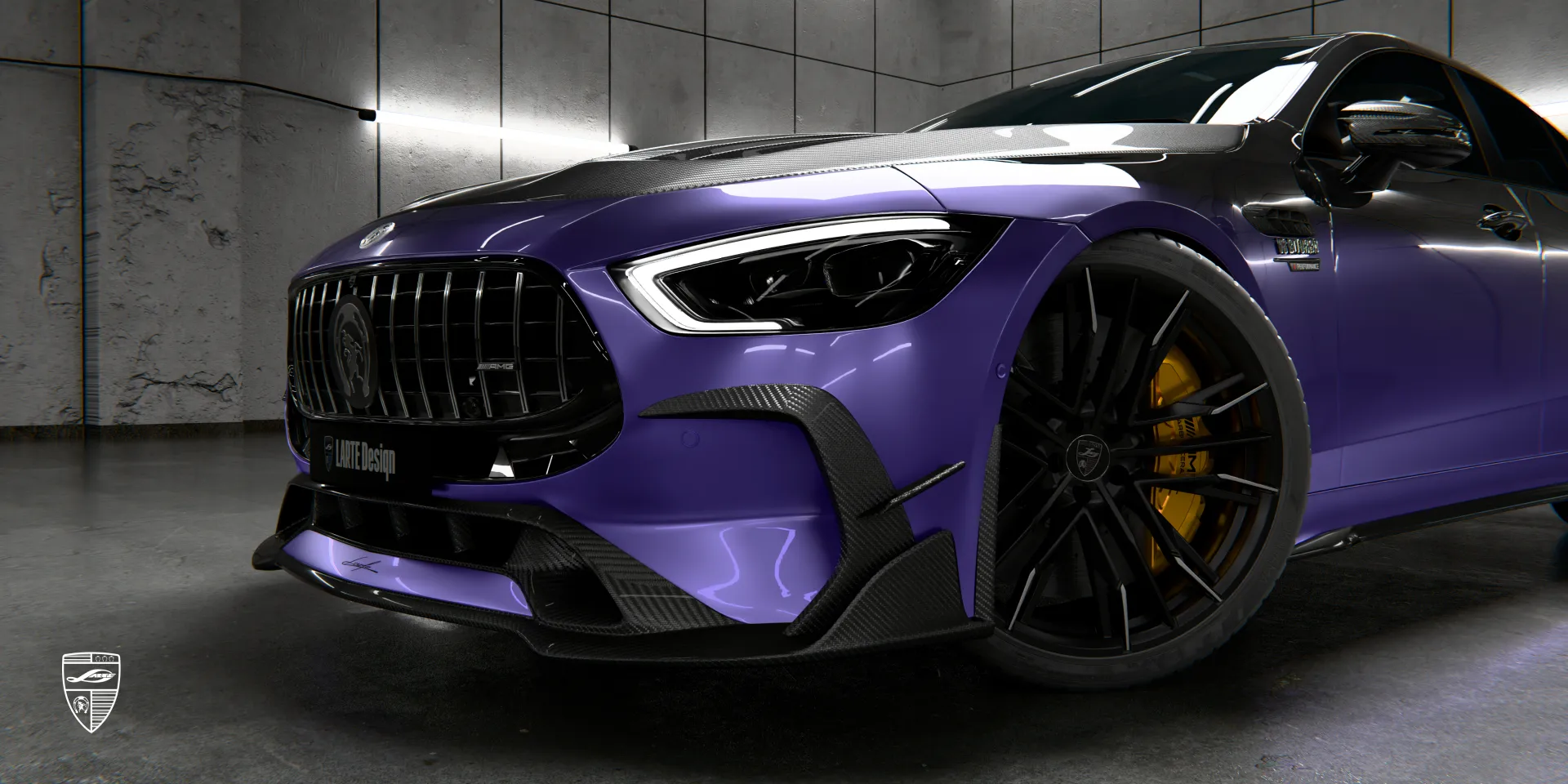 Передний бампер с карбоновыми акцентами для AMG GT 63 Facelift подчёркивает спортивный облик