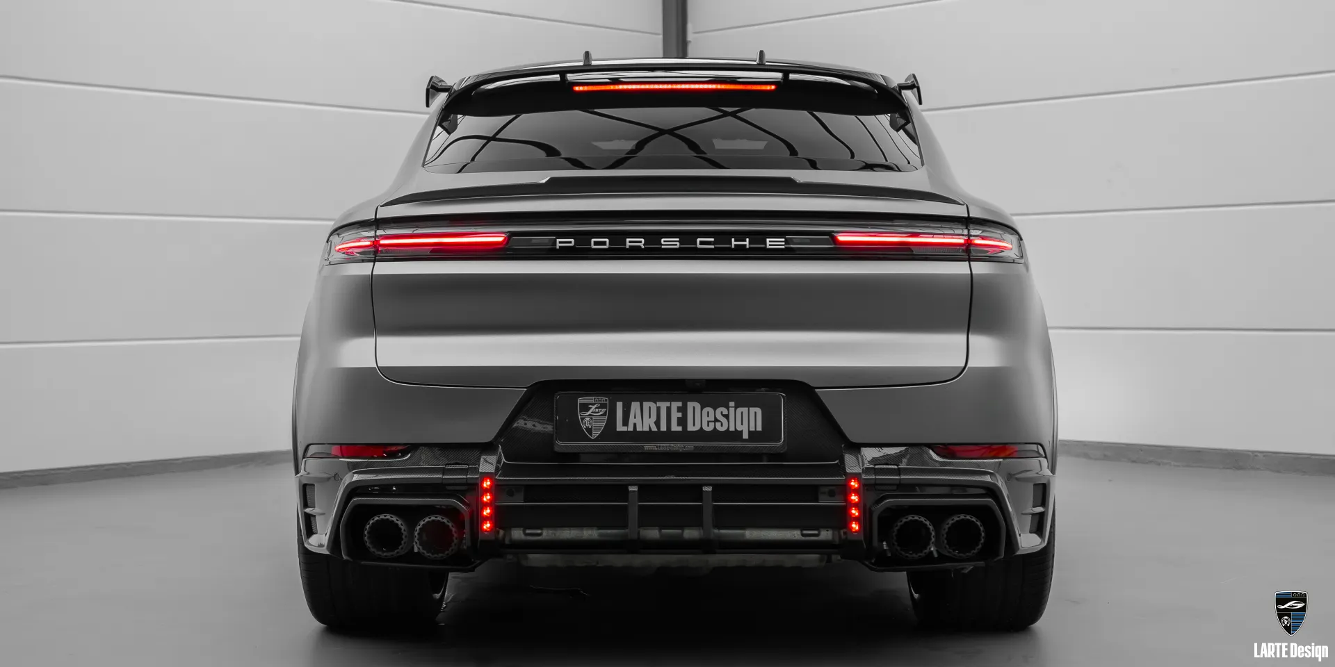 Семейный внедорожник Porsche Cayenne S Coupe улучшен благодаря тюнингу премиум-класса