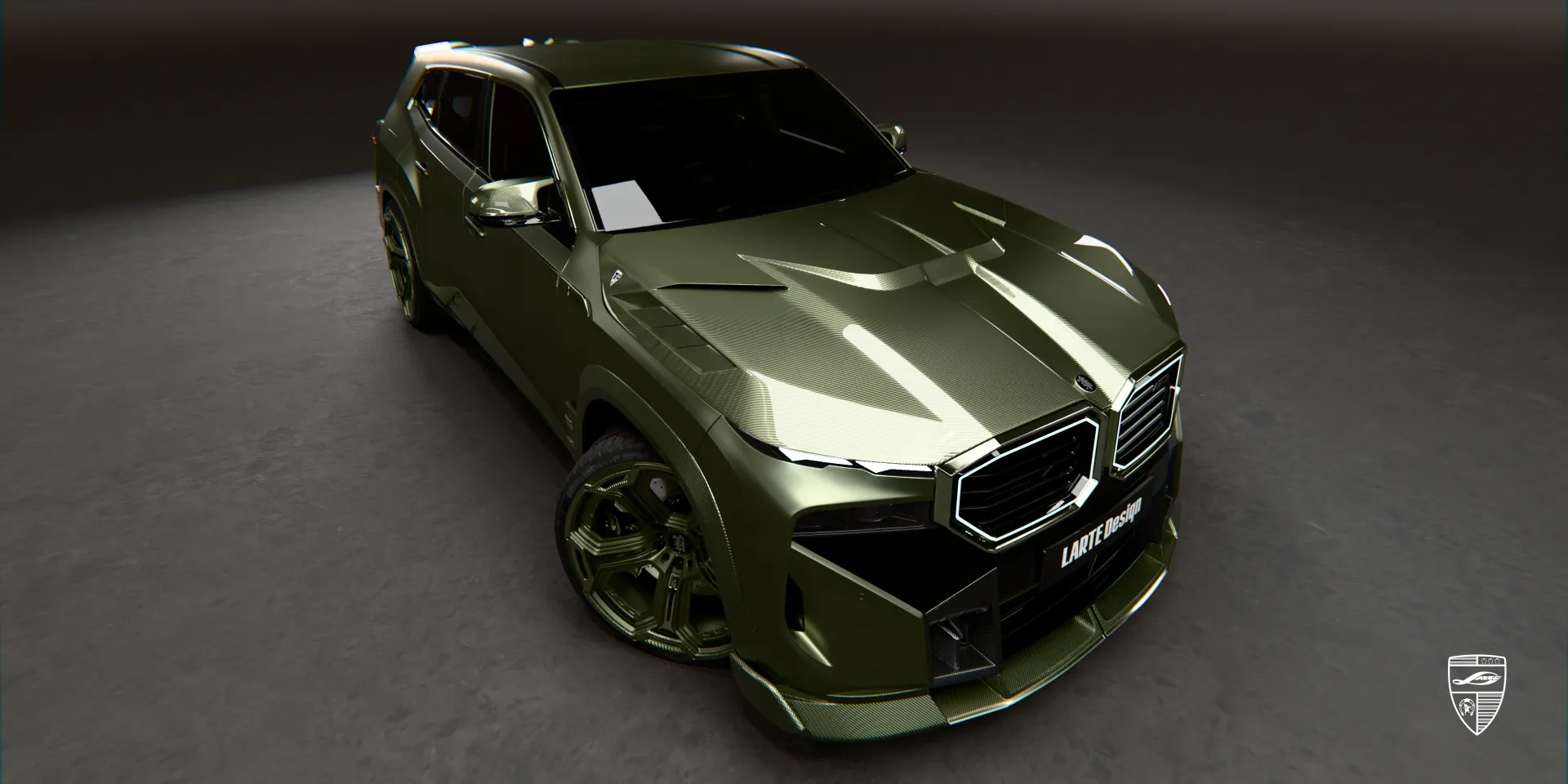 Widebody‑комплект в зелёном цвете на BMW XM создаёт более внушительный и динамичный образ