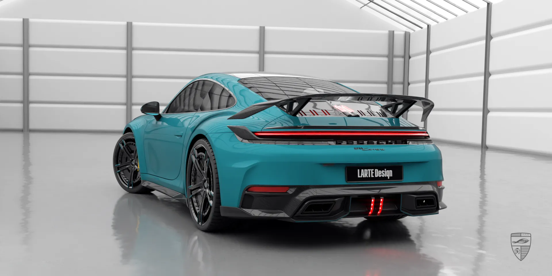 911 Carrera 992.2 — культовое купе с современным дизайном и карбоновыми деталями