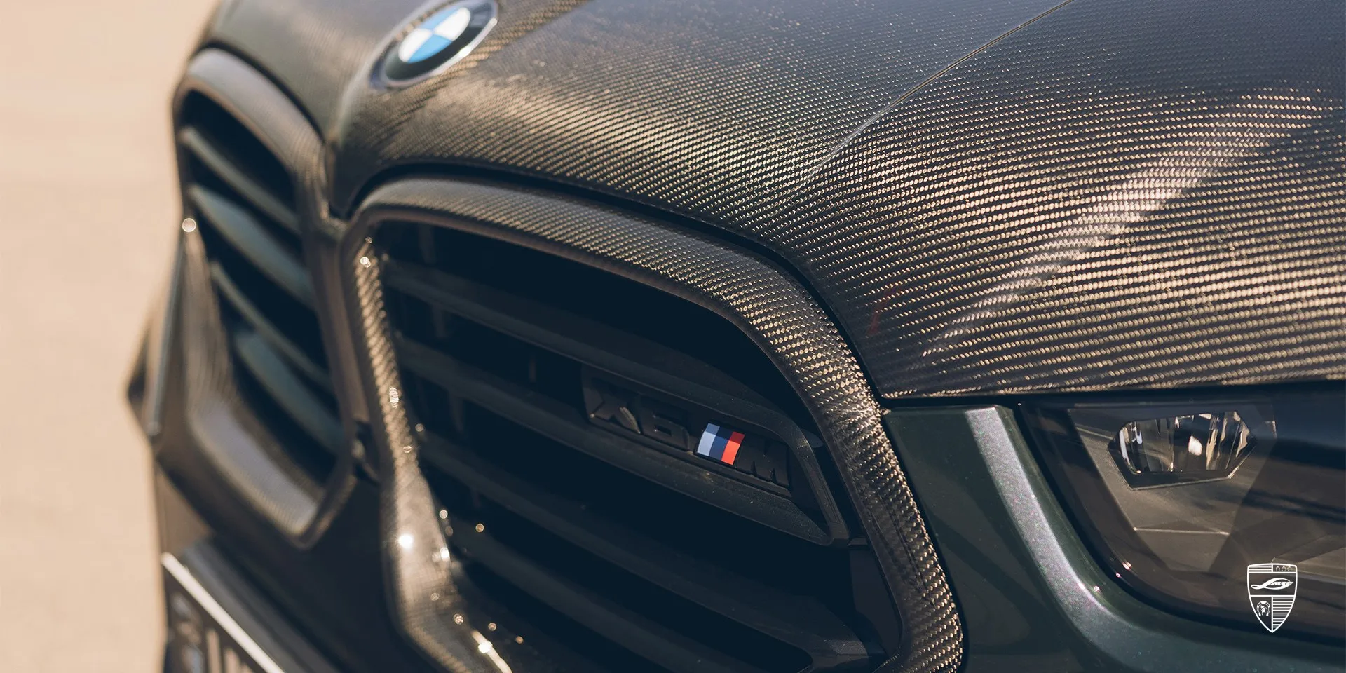 BMW X6M с карбоновым обвесом из prepreg