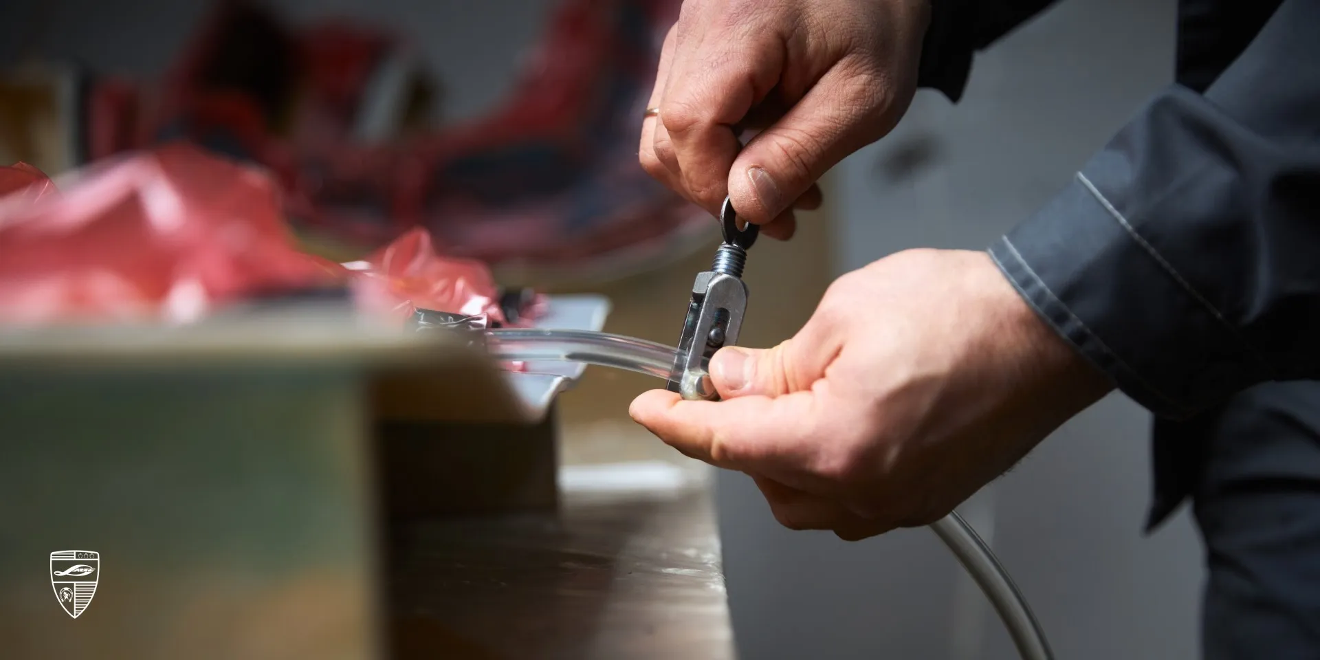 Вакуумная упаковка в процессе производства prepreg карбона