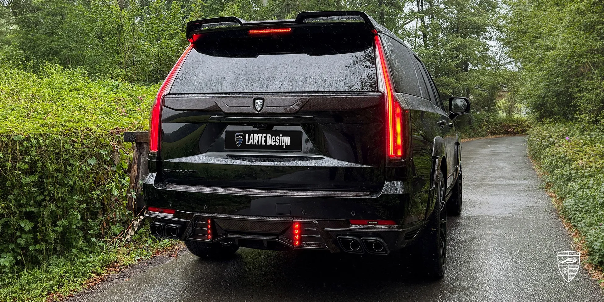 Премиум‑пакет экстерьера Cadillac Escalade: элегантные контуры и люксовые акценты
