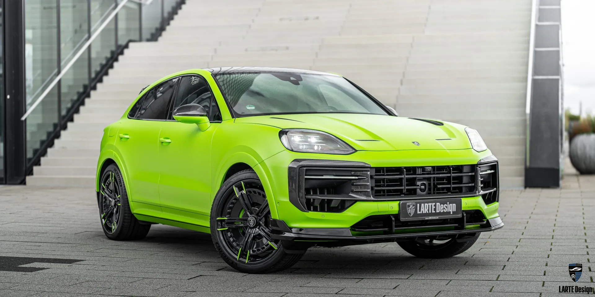 Обвес на Porsche Cayenne от LARTE Design