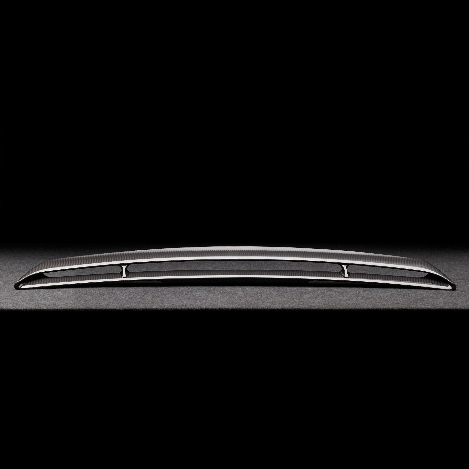 Карбоновый спойлер для Bentley Bentayga S 2022/2023/2024
