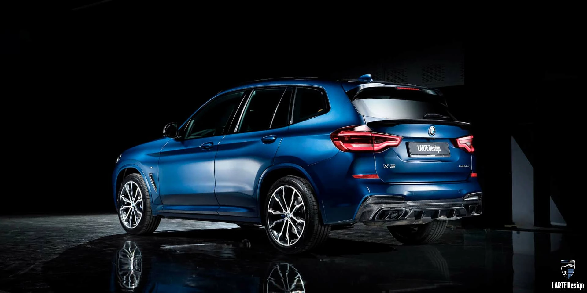 Закажите новые наконечники выхлопных газов из углеродного волокна для BMW X3 G01 Tanzanite Blue II Metallic