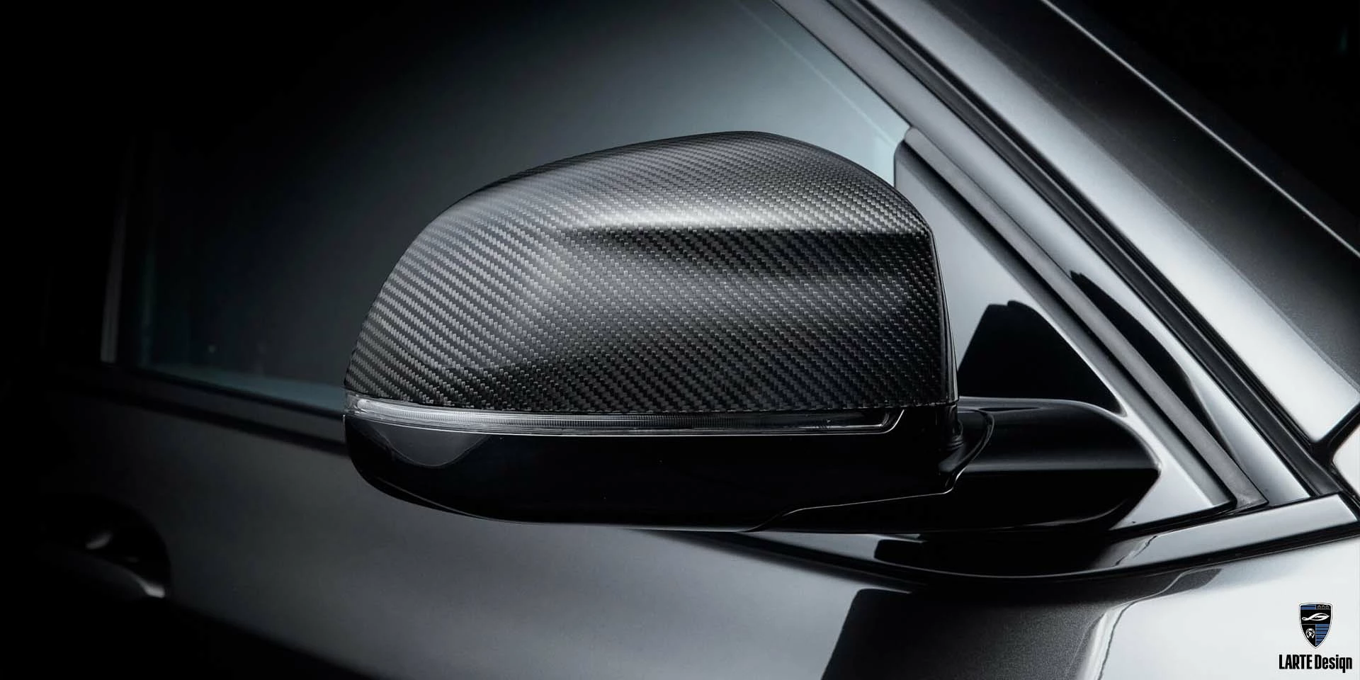 Приобретите крышки зеркал из углеродного волокна для BMW X4 G02 Сarbon Black Metallic 2023
