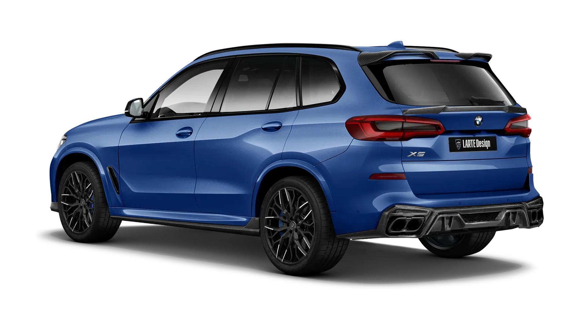 BMW X5 G05 2019 - 2023 в цвете Marina Bay Blue с карбоновым тюнингом