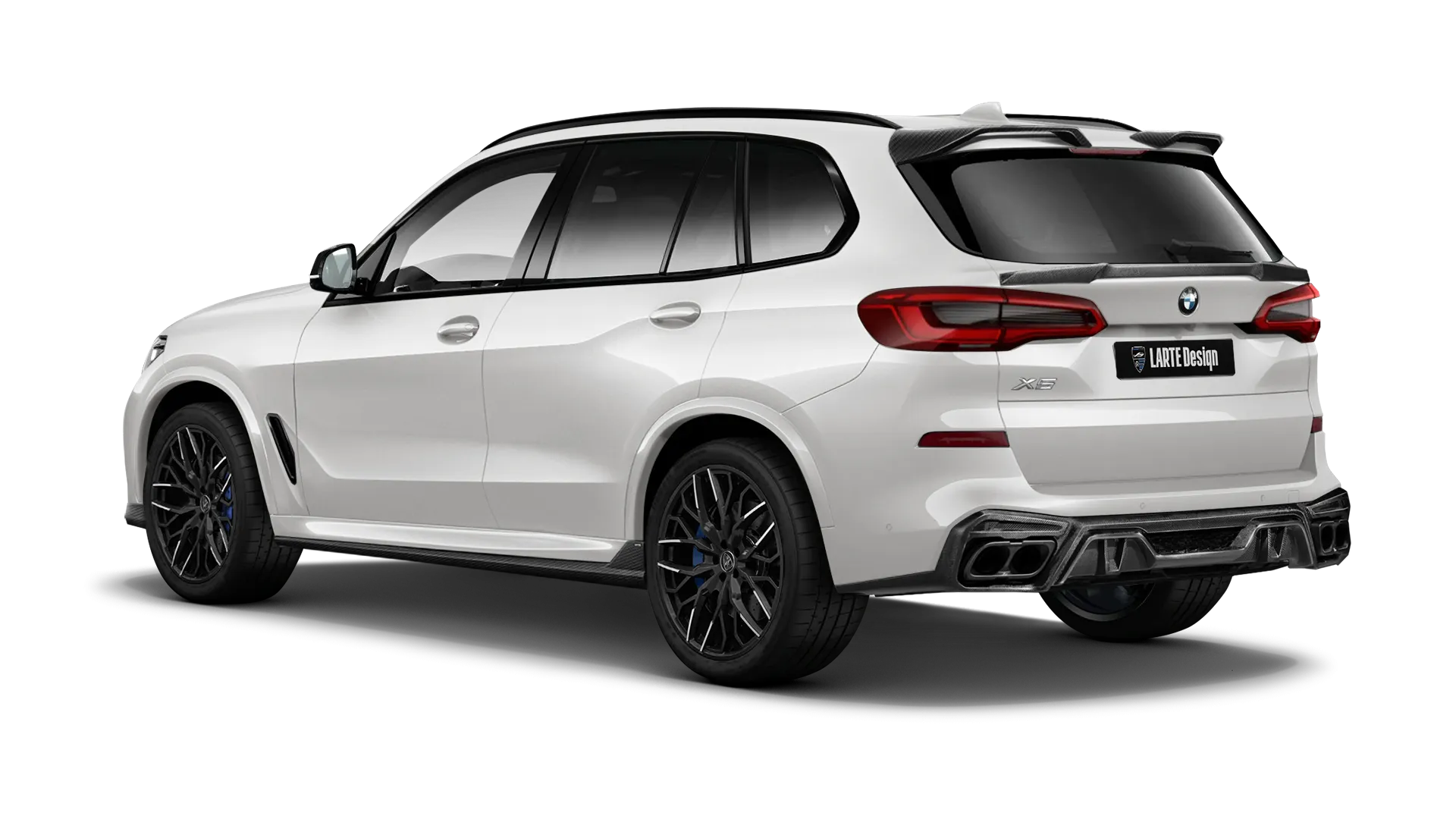 BMW X5 G05 2019 - 2023 в цвете Snow White с карбоновым тюнингом