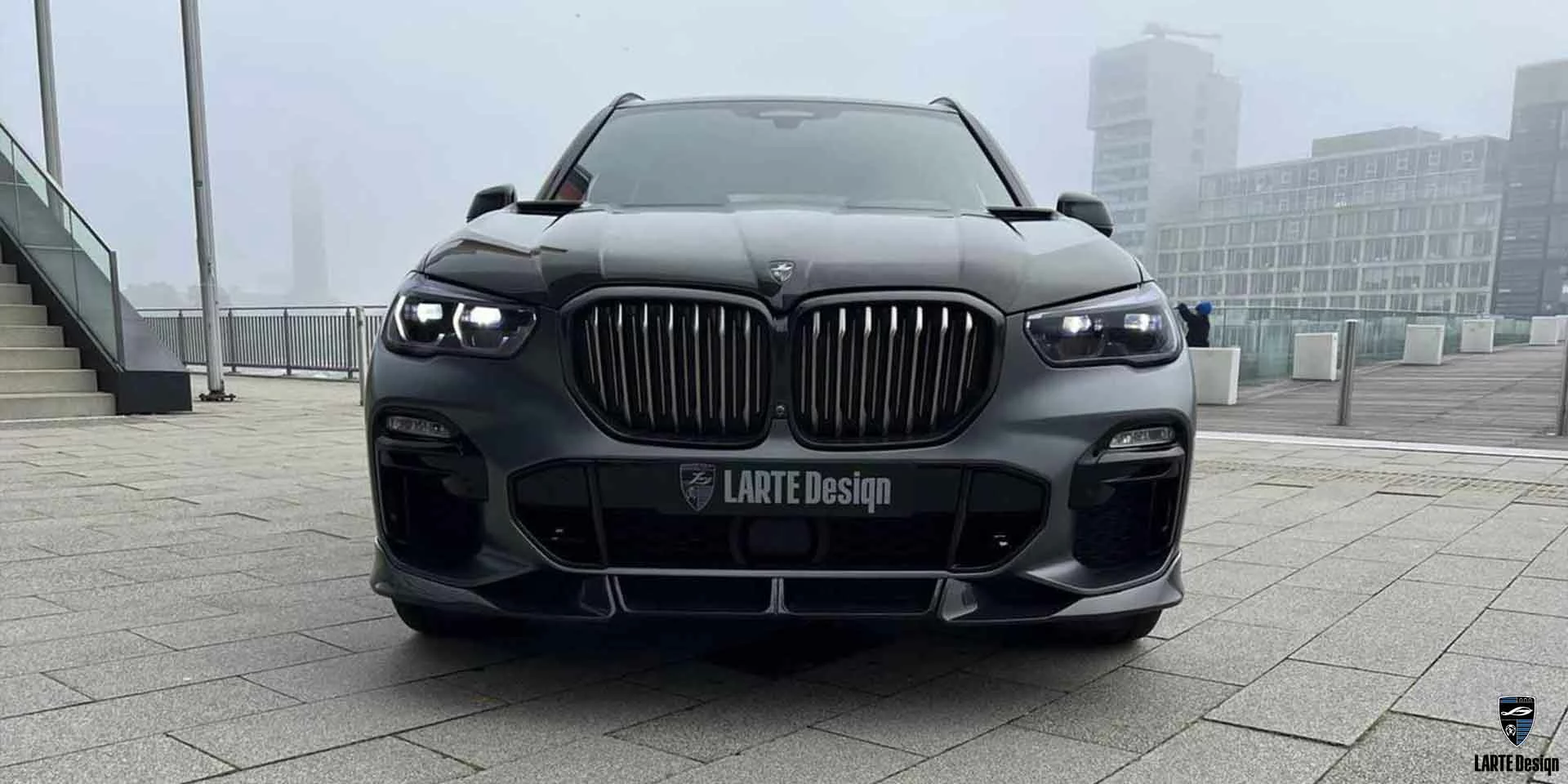 Купить сплиттер переднего бампера из углеродного волокна для BMW X5 M sport G05 M50d Black Sapphire Metallic 