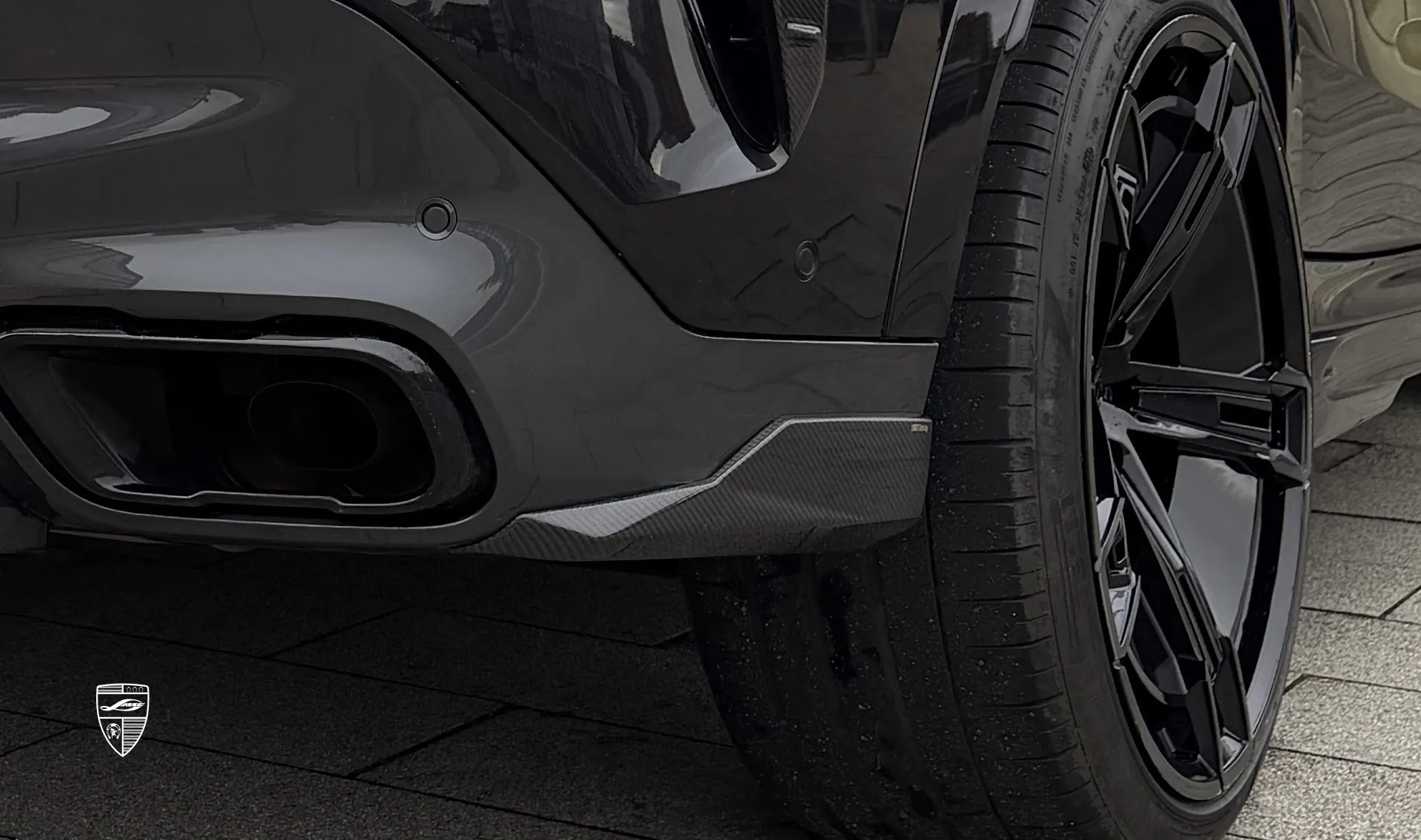 Карбоновые элероны заднего бампера для семейного авто BMW X6 G06 LCI III Facelift от LARTE Design