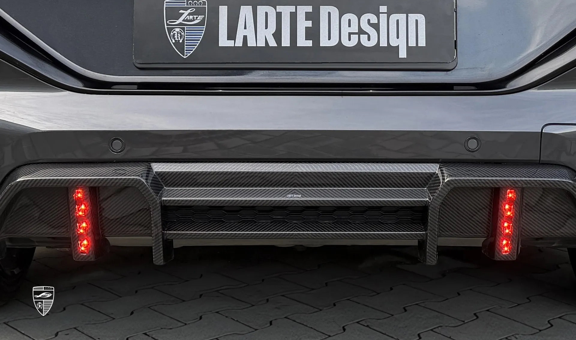 Дополнительные стоп-сигналы LARTE для SUV BMW X6 G06 LCI III Facelift от LARTE Design