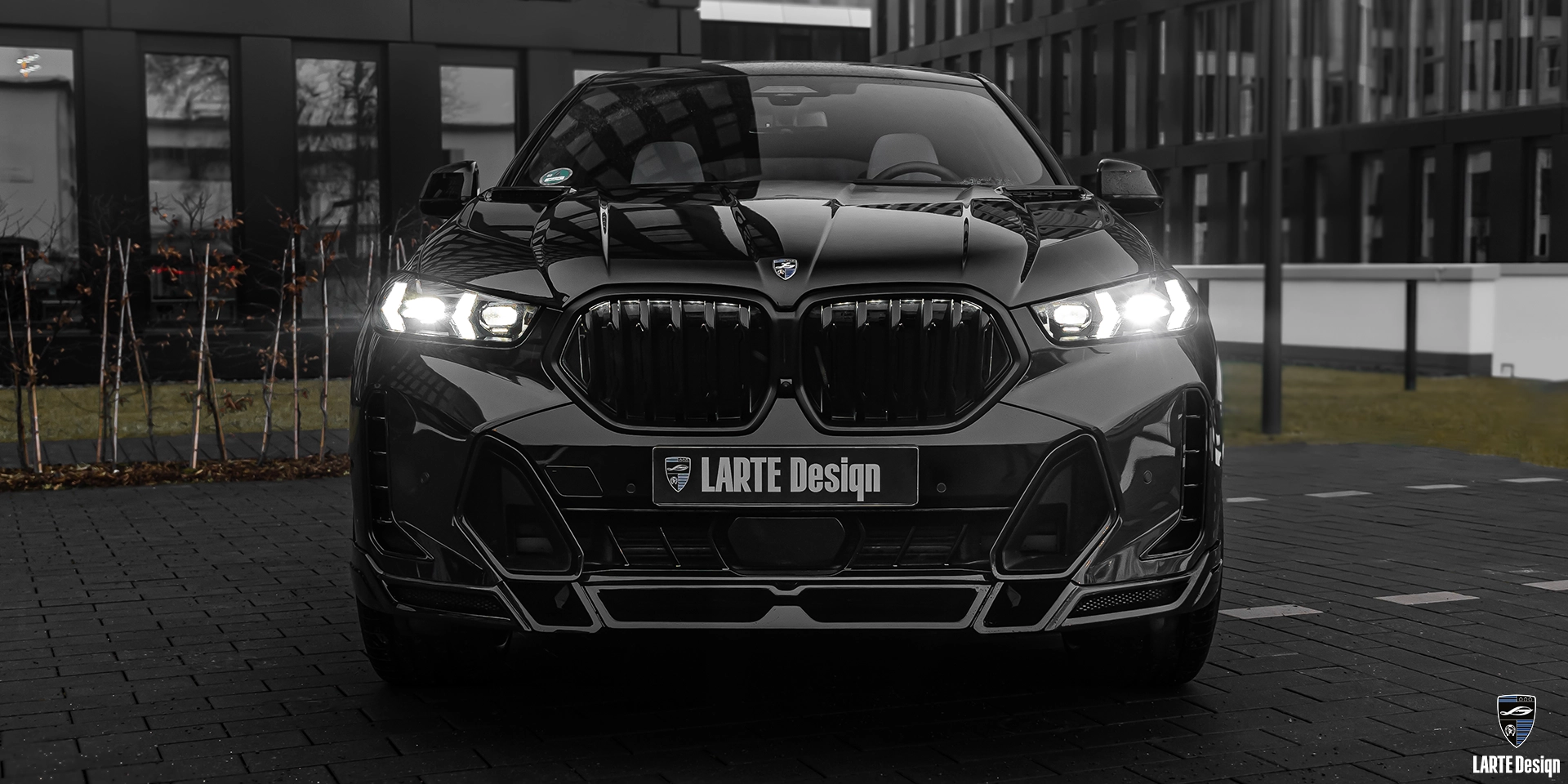 Передняя губа и решетка для BMW X6 G06 LCI Facelift 2023 в черном цвете