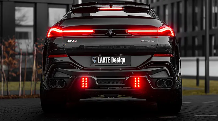 Задний профиль BMW X6 G06 LCI 2023 - 2026 с кастомным тюнингом