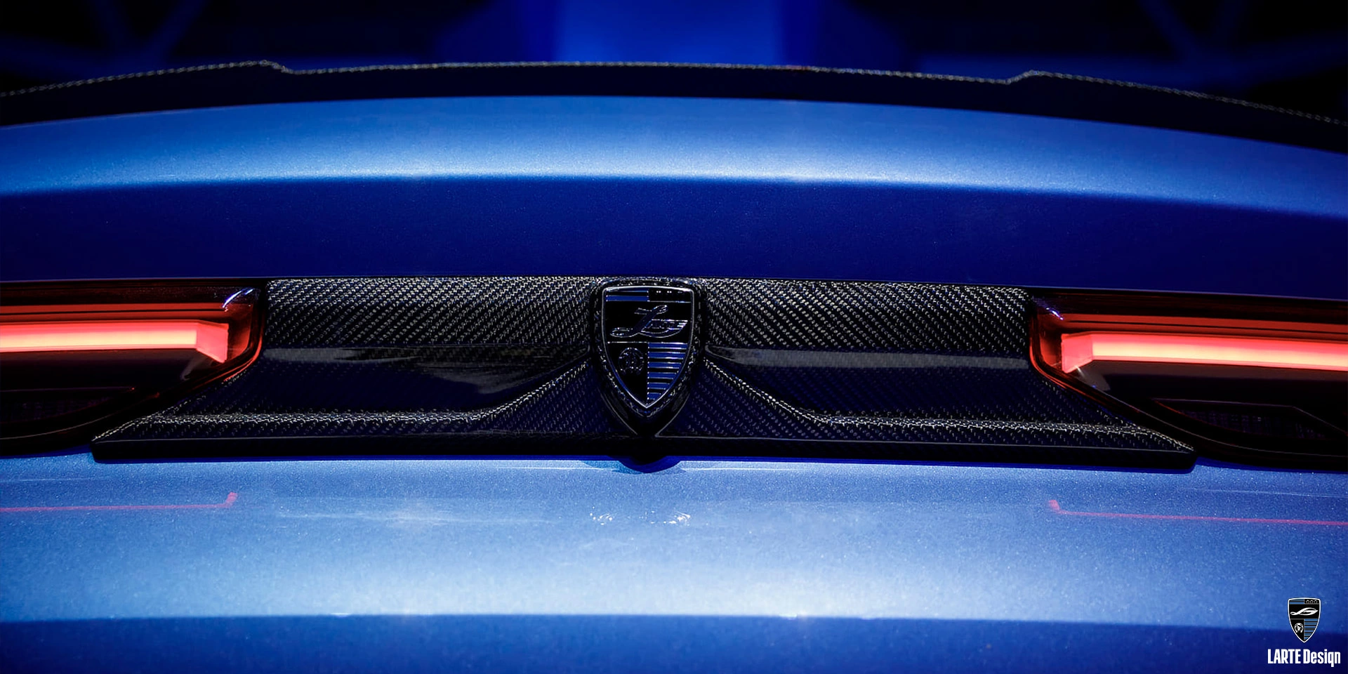 роскошная задняя панель из углеродного волокна для LARTE Performance BMW X6 M sport G06 Phytonic Blue Metallic