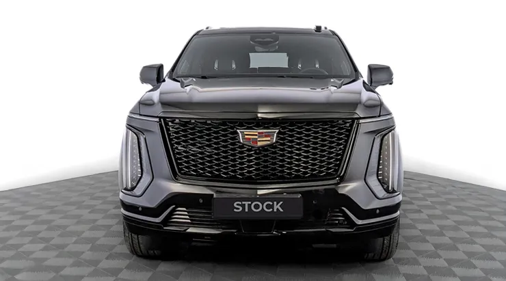 Перед Cadillac Escalade 600 с кастомным обвесом