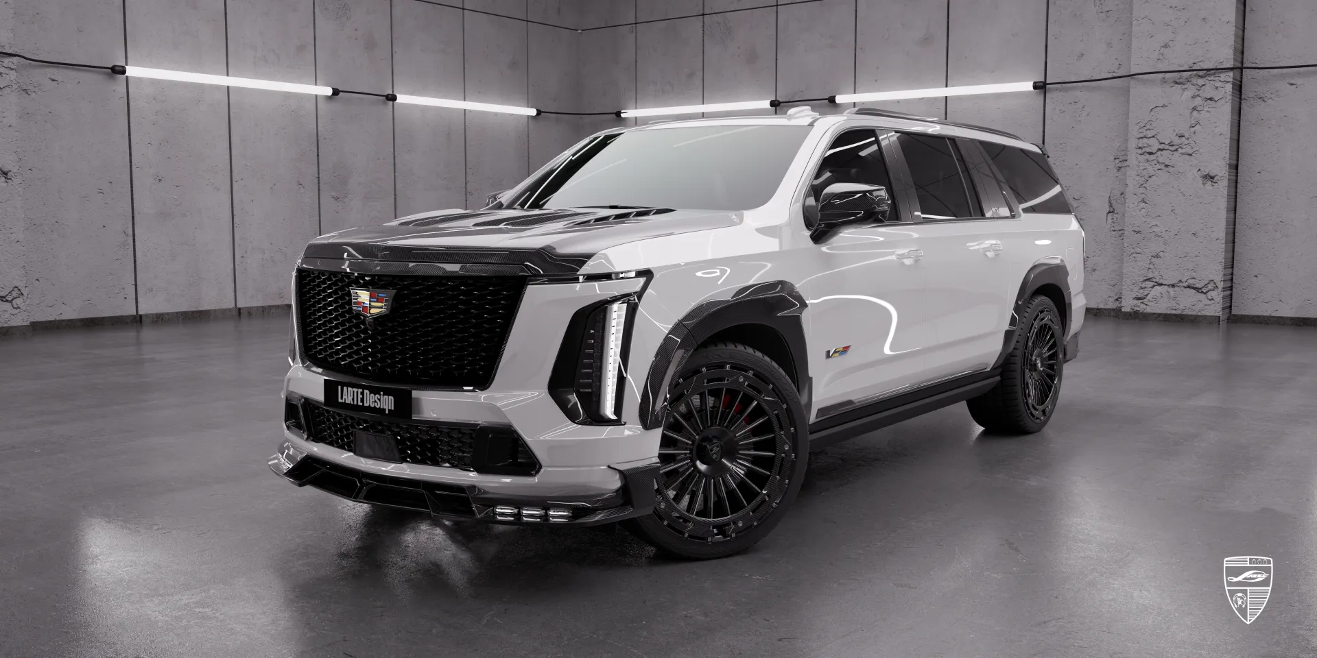 Белый Cadillac Escalade‑V ESV Facelift с карбоновым обвесом воплощает утончённость частной поездки