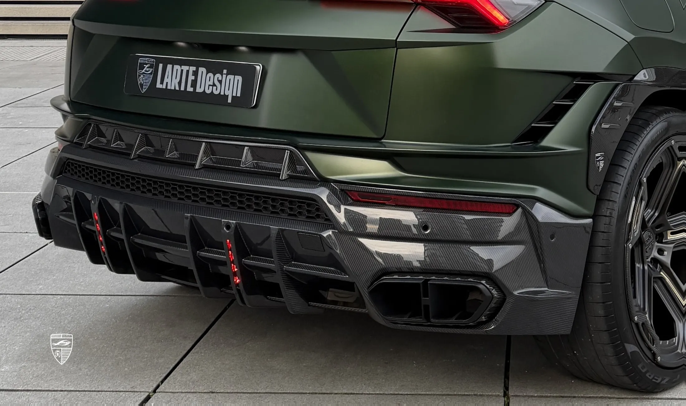 Обновление с диффузором заднего бампера для авто класса люкс Lamborghini URUS S / Performante от LARTE Design