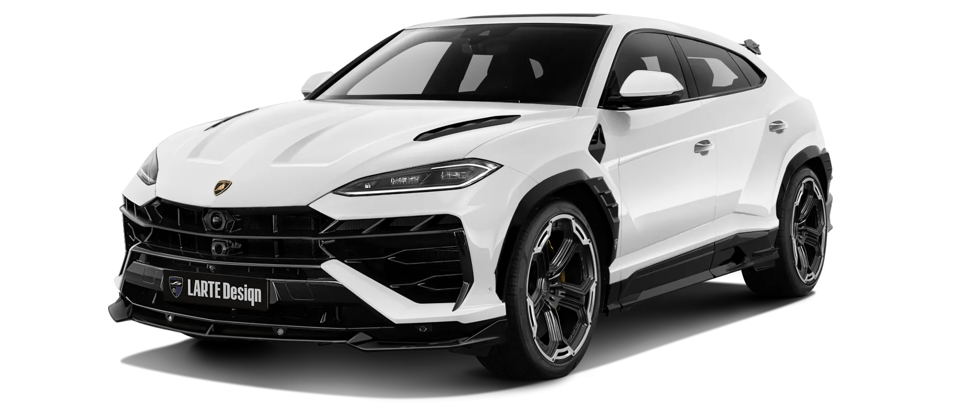 LAMBORGHINI URUS SE 2025 - 2026 в цвете Bianco Icarus с кастомным обвесом