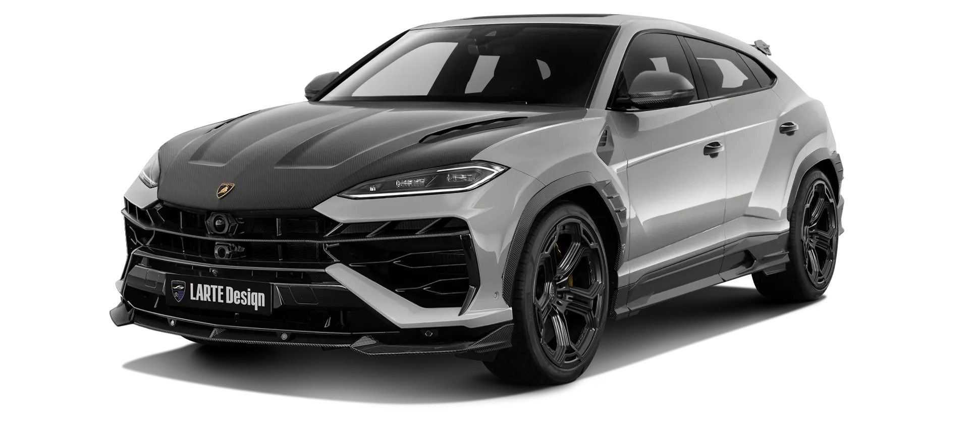 LAMBORGHINI URUS SE 2025 - 2026 в цвете Grigio Nimbus с карбоновым обвесом