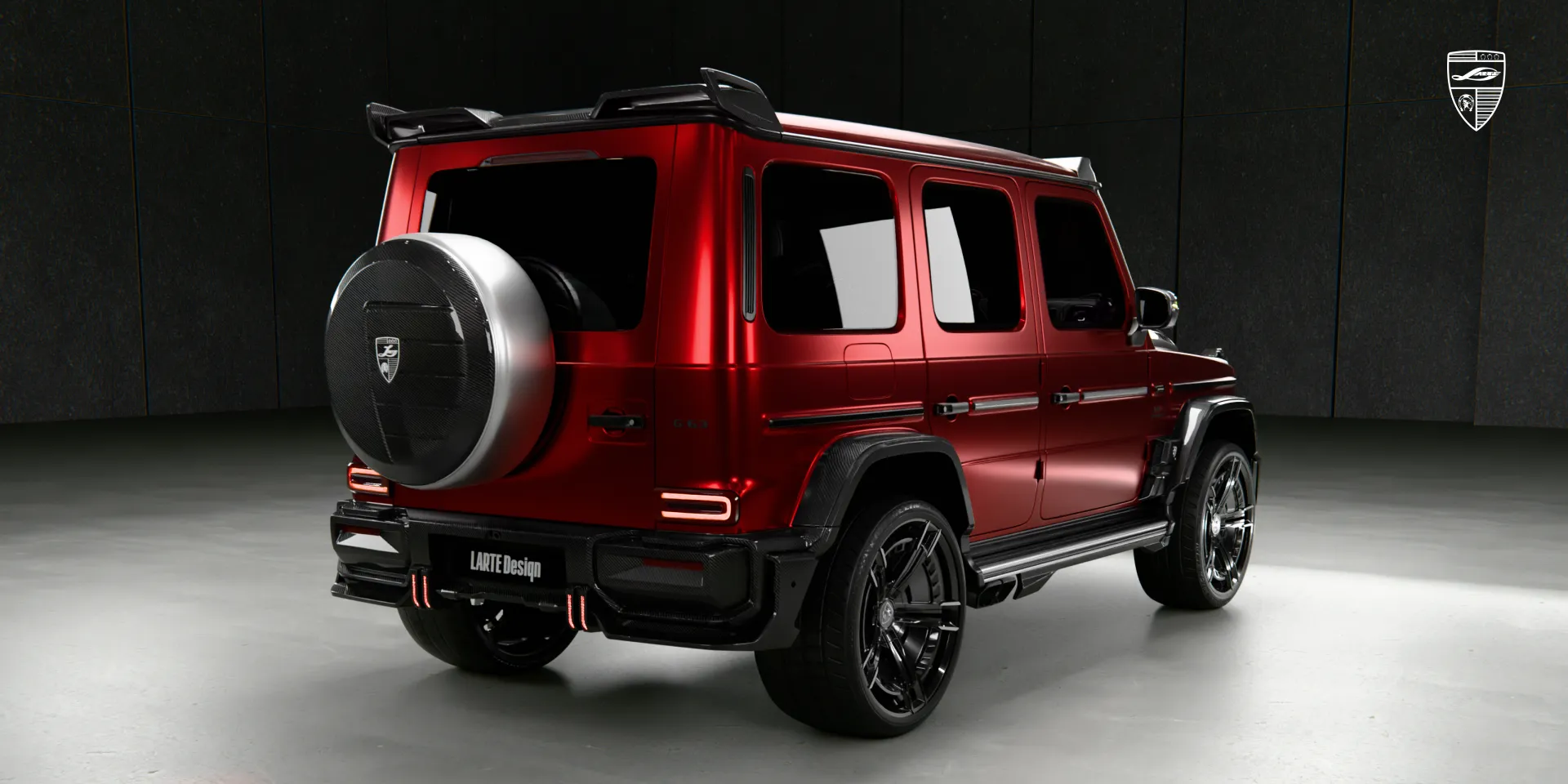 Задняя widebody‑панель на AMG G 63, вид сзади с диффузором