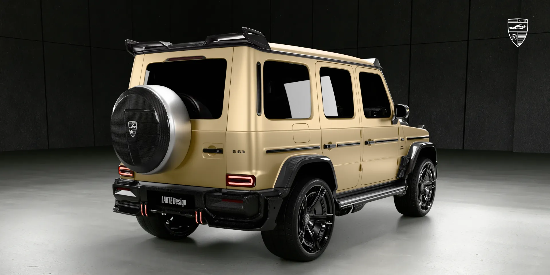 Боковые юбки из widebody‑кита на G 63, боковой вид на уровне колёсной арки