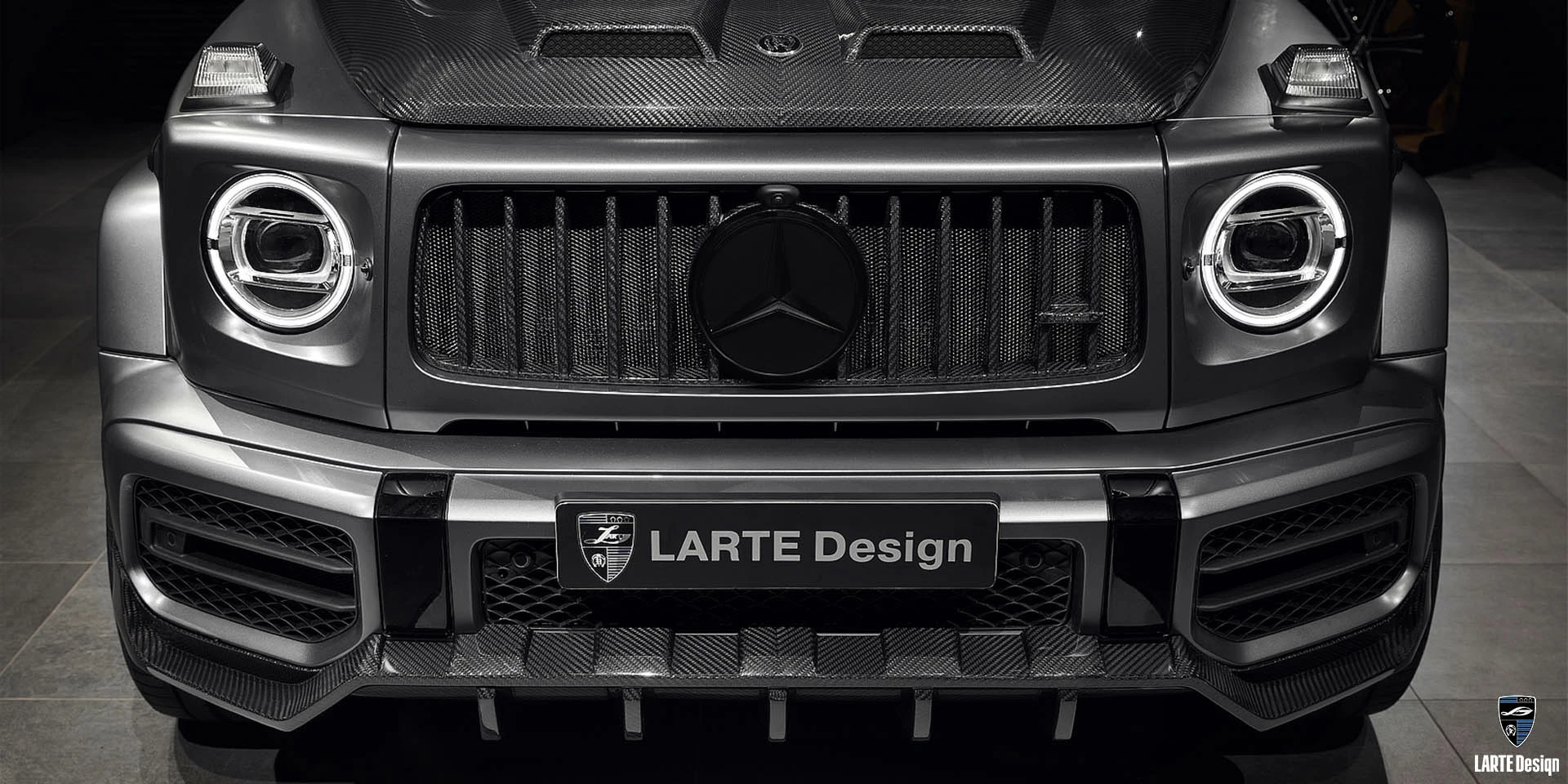Заказать отделку решетки радиатора из углеродного волокна для Mercedes-Benz G-Class 63 AMG W463 Selenite Grey metallic