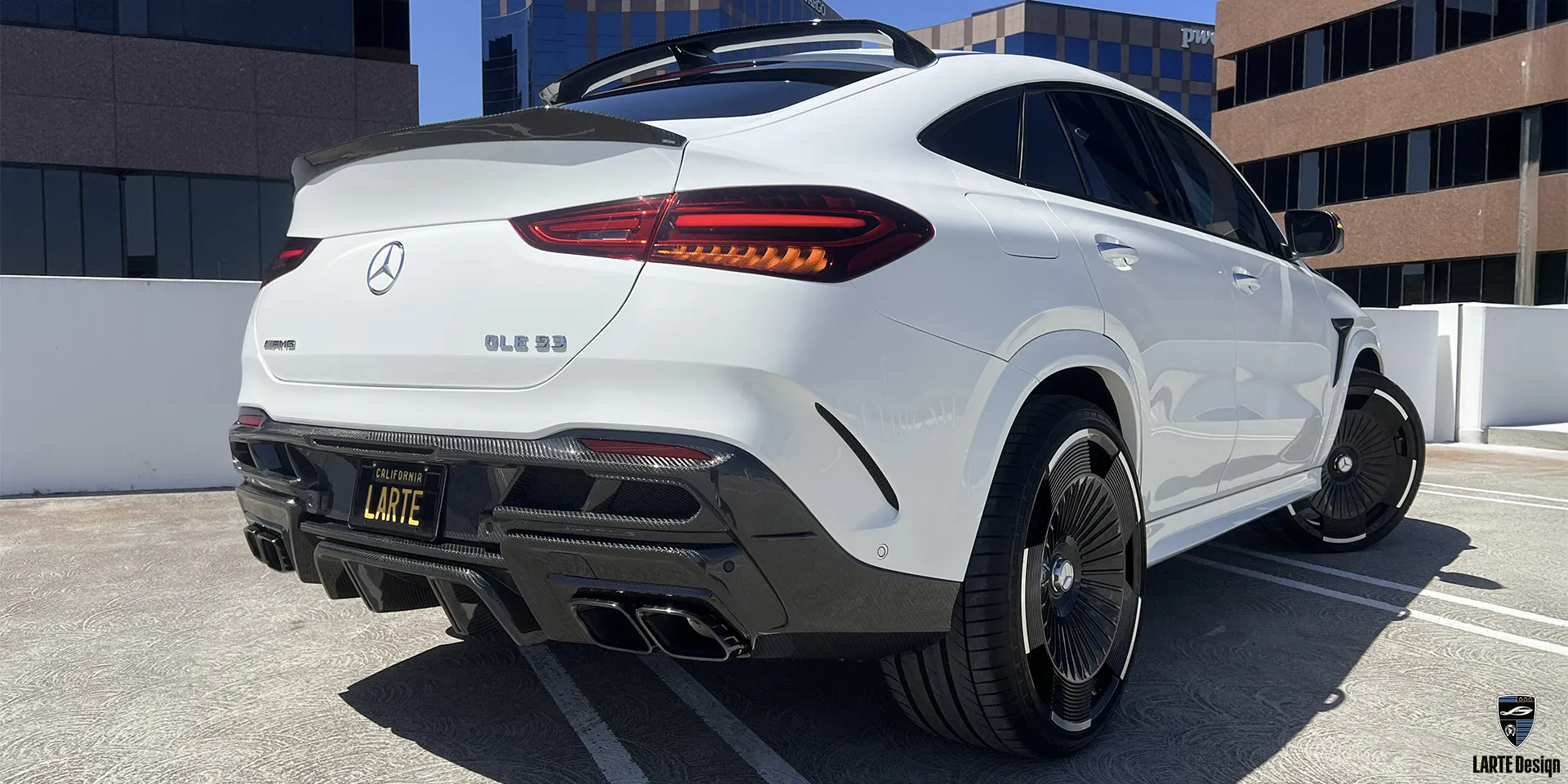 Пакет экстерьера для Mercedes GLE Coupe AMG 53 Facelift для нового внешнего вида и стиля