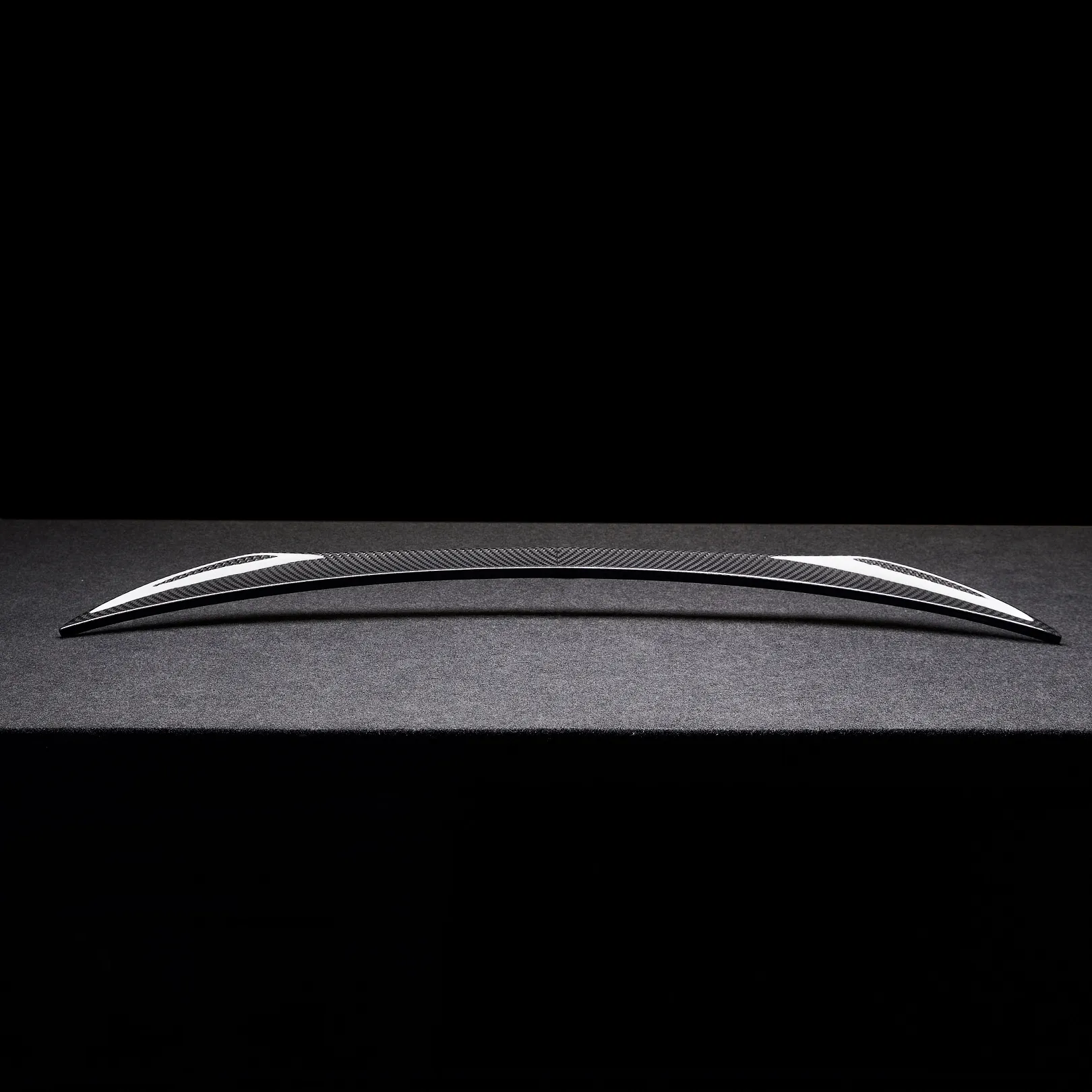 Карбоновый спойлер для SUV Mercedes GLE Coupe AMG 63/63s C167 Facelift от LARTE Design