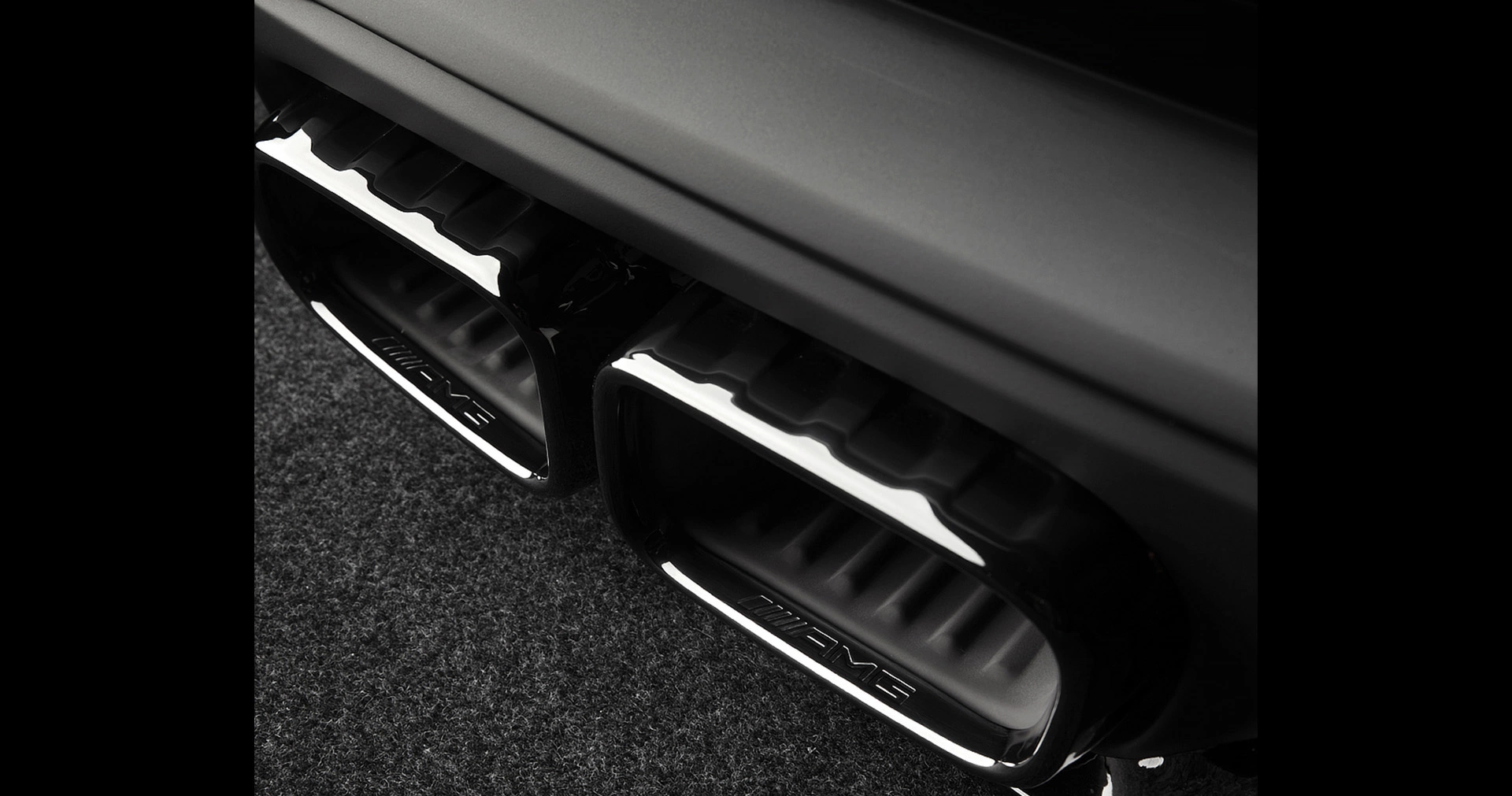 AMG насадки на выхлоп для Mercedes Benz GLE 400 4MATIC+ V167 2022