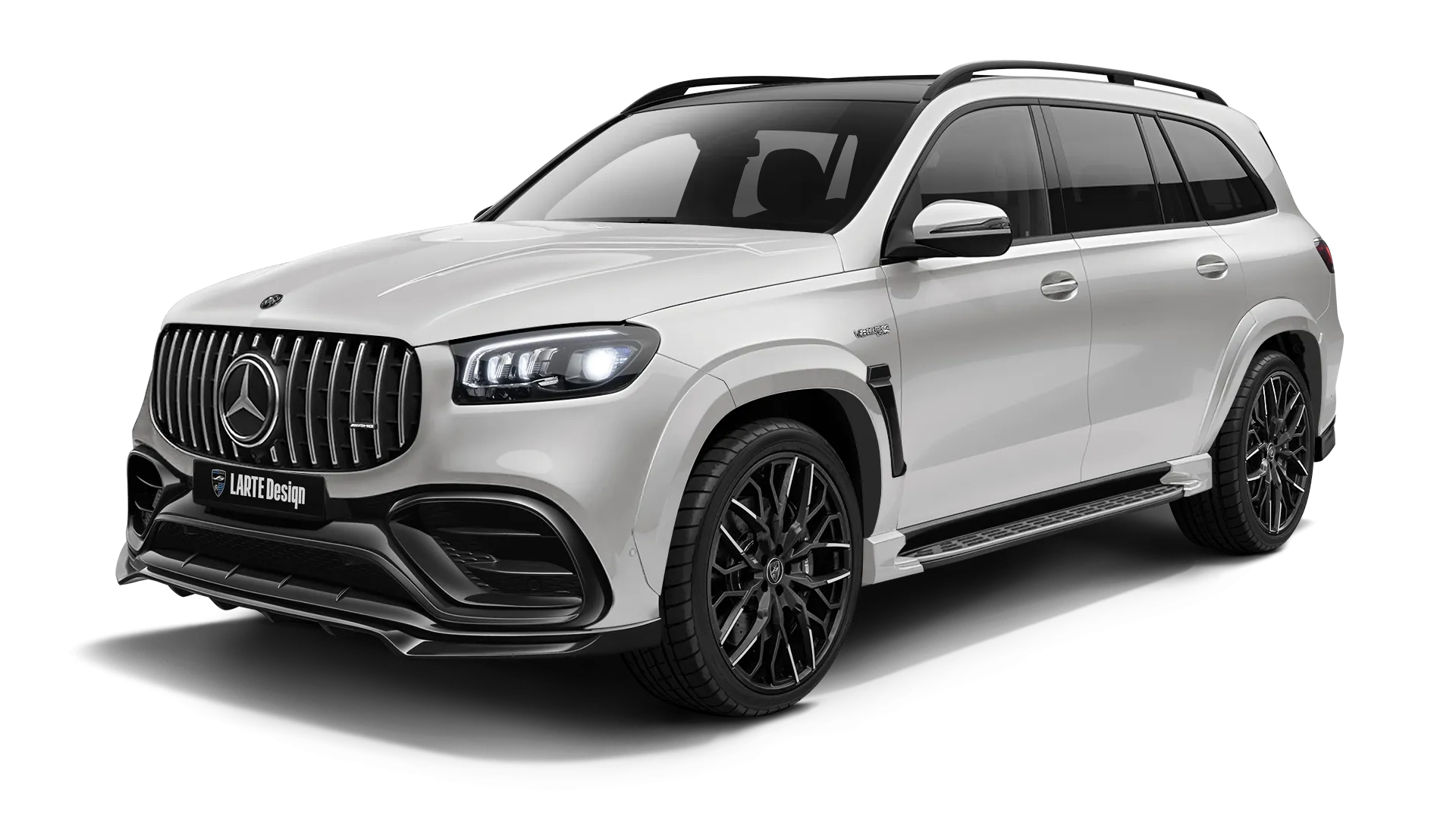 Mercedes AMG 63 GLS X167 Facelift в цвете Diamond White с кастомным обвесом