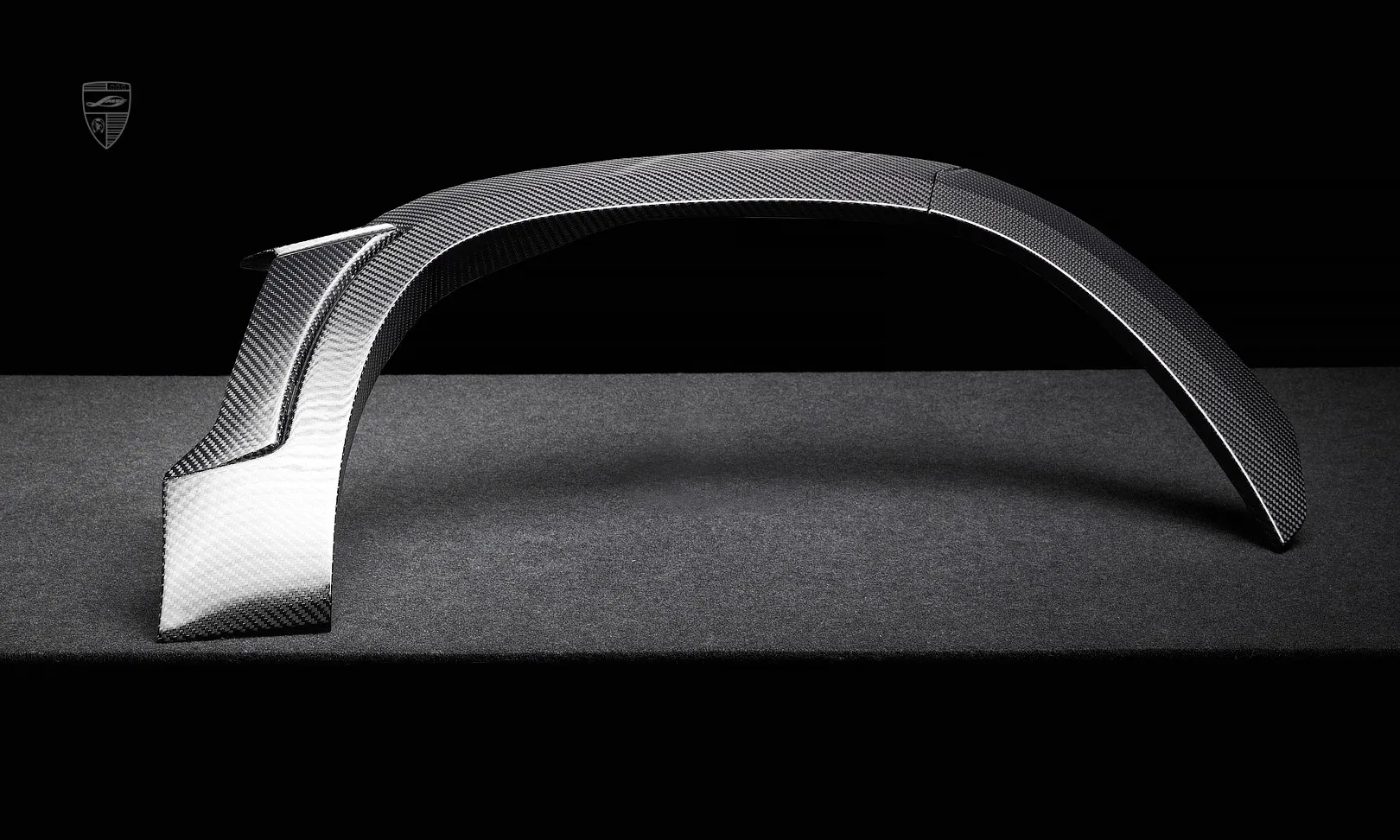 Обновление передних арок с расширителями для SUV Mercedes GLS AMG 63 X167 Facelift от LARTE Design