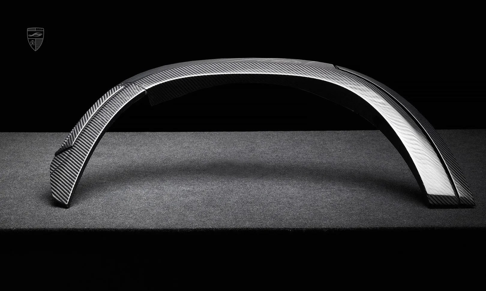 Обновление задних арок расширителями в обвесе для Mercedes GLS AMG 63 X167 Facelift от LARTE Design