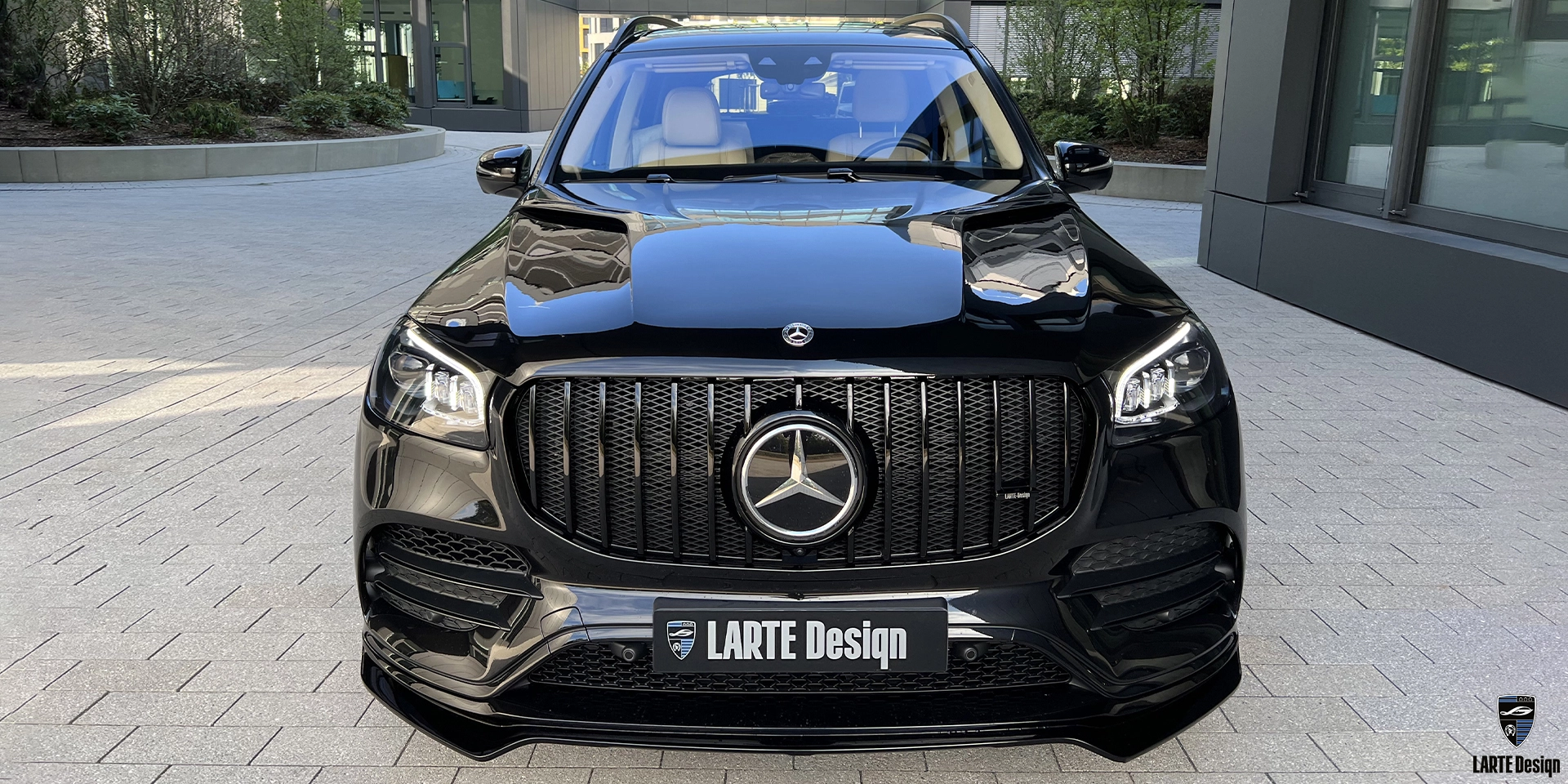 Закажите новые наконечники выхлопных газов из углеродного волокна для Mercedes Benz GLS 450 4MATIC First Class Х167 Obsidian Black metallic 2021