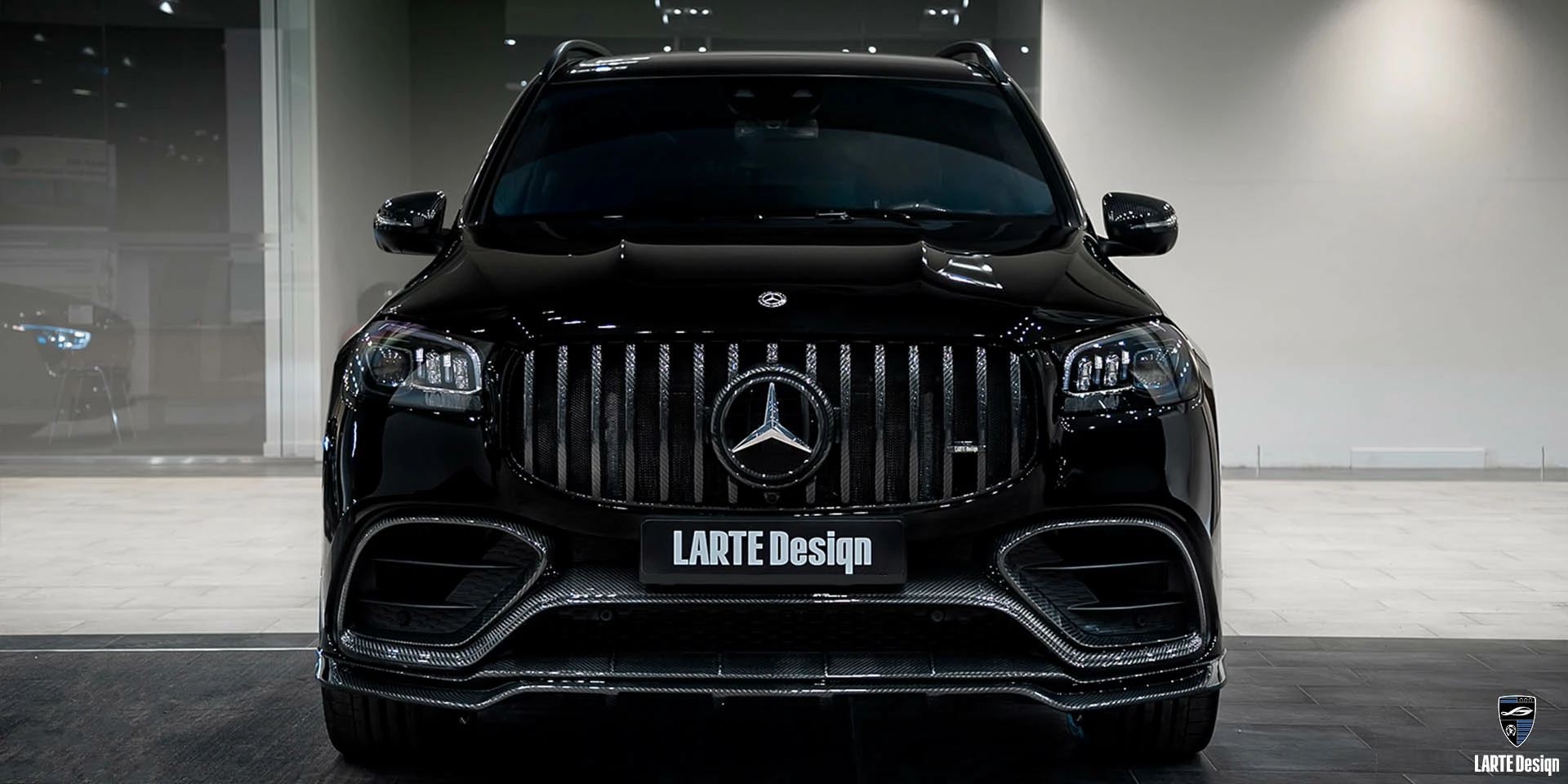 Приобретите новый аэродинамический комплект из углеродного волокна для Mercedes Benz GLS 63 AMG 4MATIC+ Х167 M 177 DE 40 AL Obsidian Black metallic