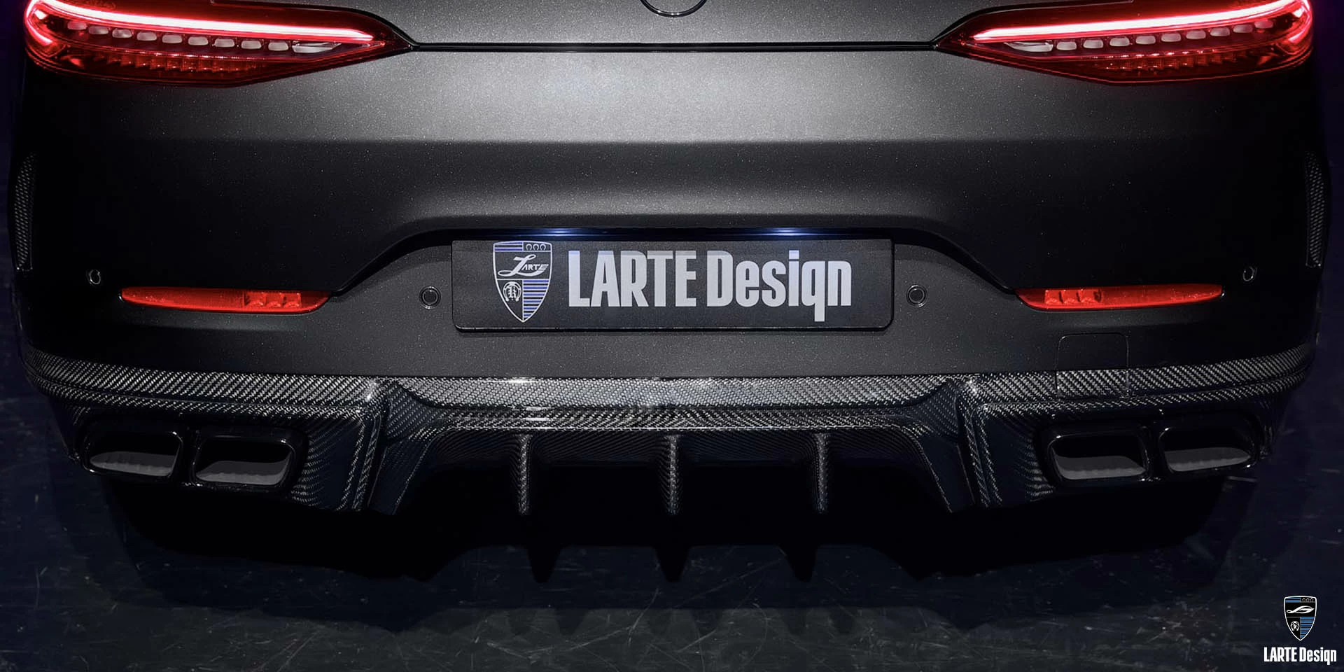 Закажите новые наконечники выхлопных газов из углеродного волокна для Mercedes-AMG GT 43 4MATIC+ X290 M 256 E30 DEH LA GR MANUFAKTUR Graphite Grey Magno