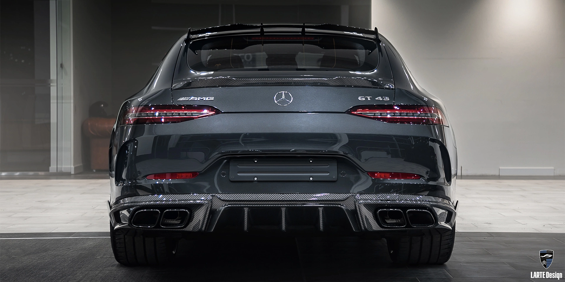 Установка на автомобиль Обвес карбоновый для Mercedes-AMG GT 43 4MATIC X290 Obsidian Black металлик 2023