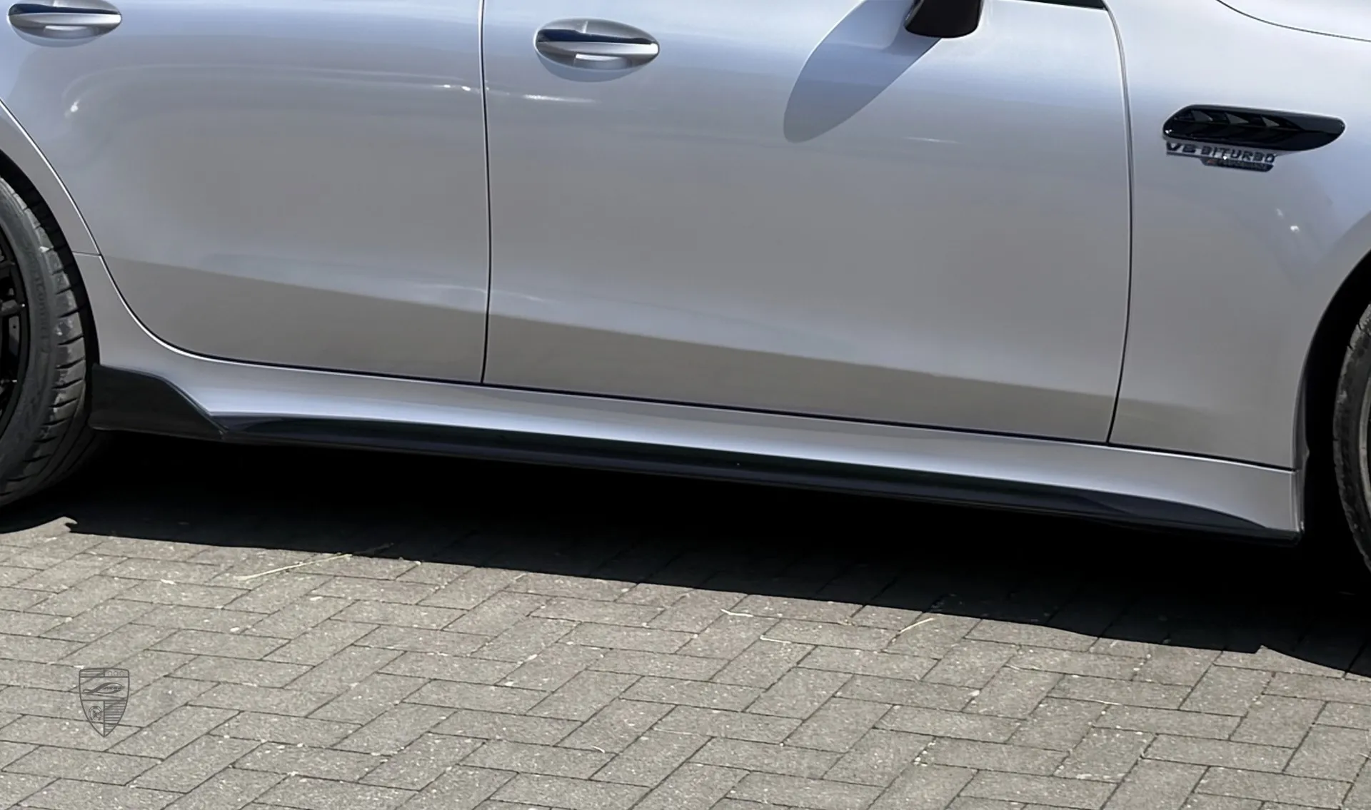 Боковые юбки для авто класса люкс Mercedes GT 63s AMG от LARTE Design