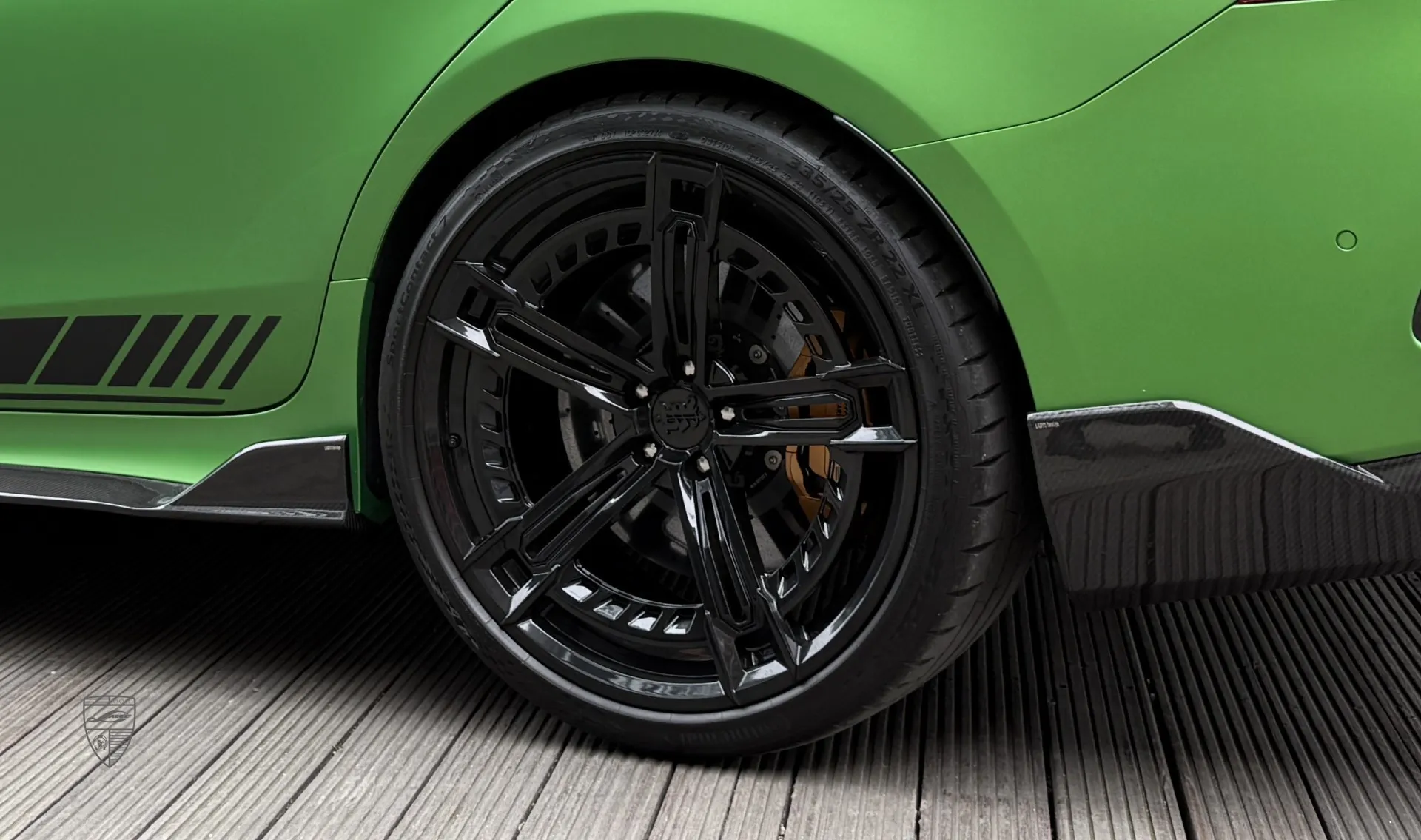 Кованые диски в обвесе для Mercedes GT 63s AMG от LARTE Design