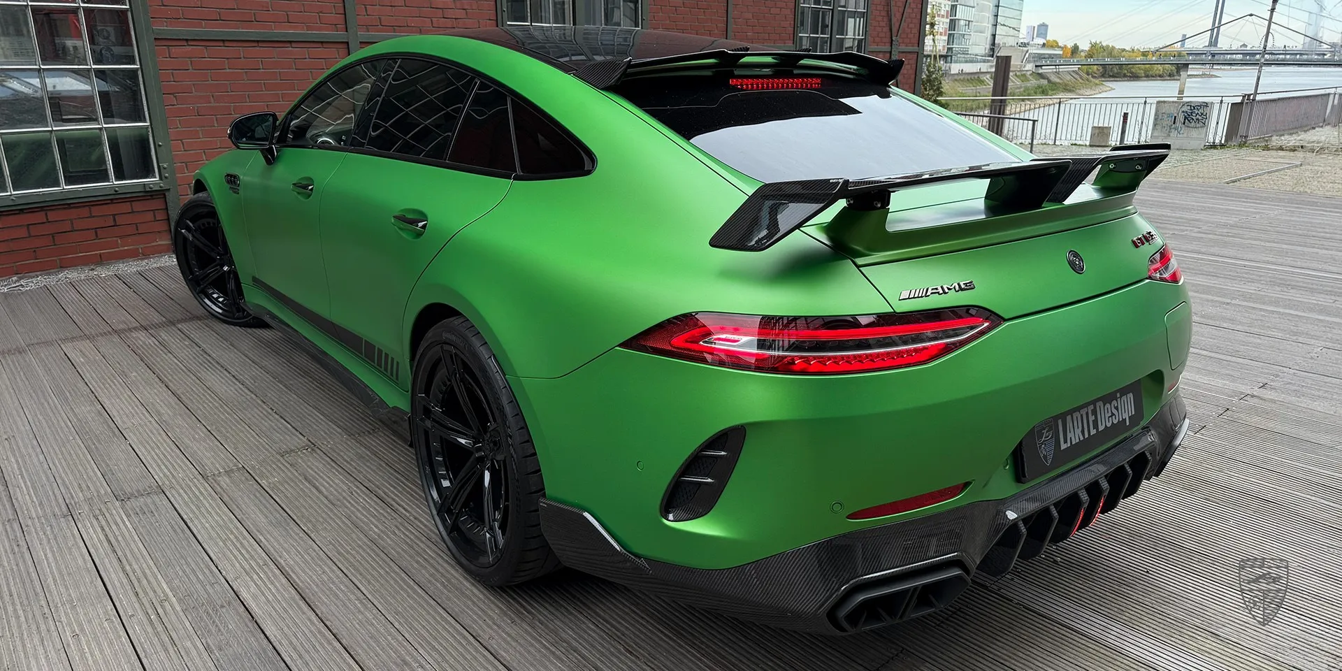 Обвес Mercedes AMG GT 63 X290 — стильное решение, разработанное специально для поколения X290