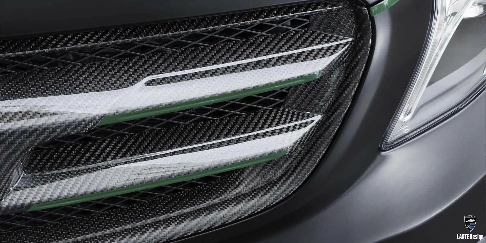 Купить аэродинамические компоненты из углеродного волокна для Mercedes-Benz V-class W447 Obsidian Black Metallic V 250 d EL AVG Comfort 4Matic